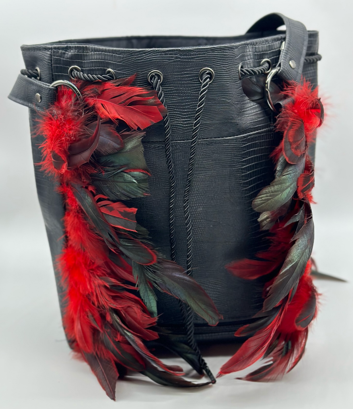 Bucket Bag - LaDia Deluxe - Wednesday Edition