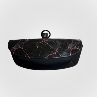 Brillen Etui - Marmor Schwarz/Rot - Medium