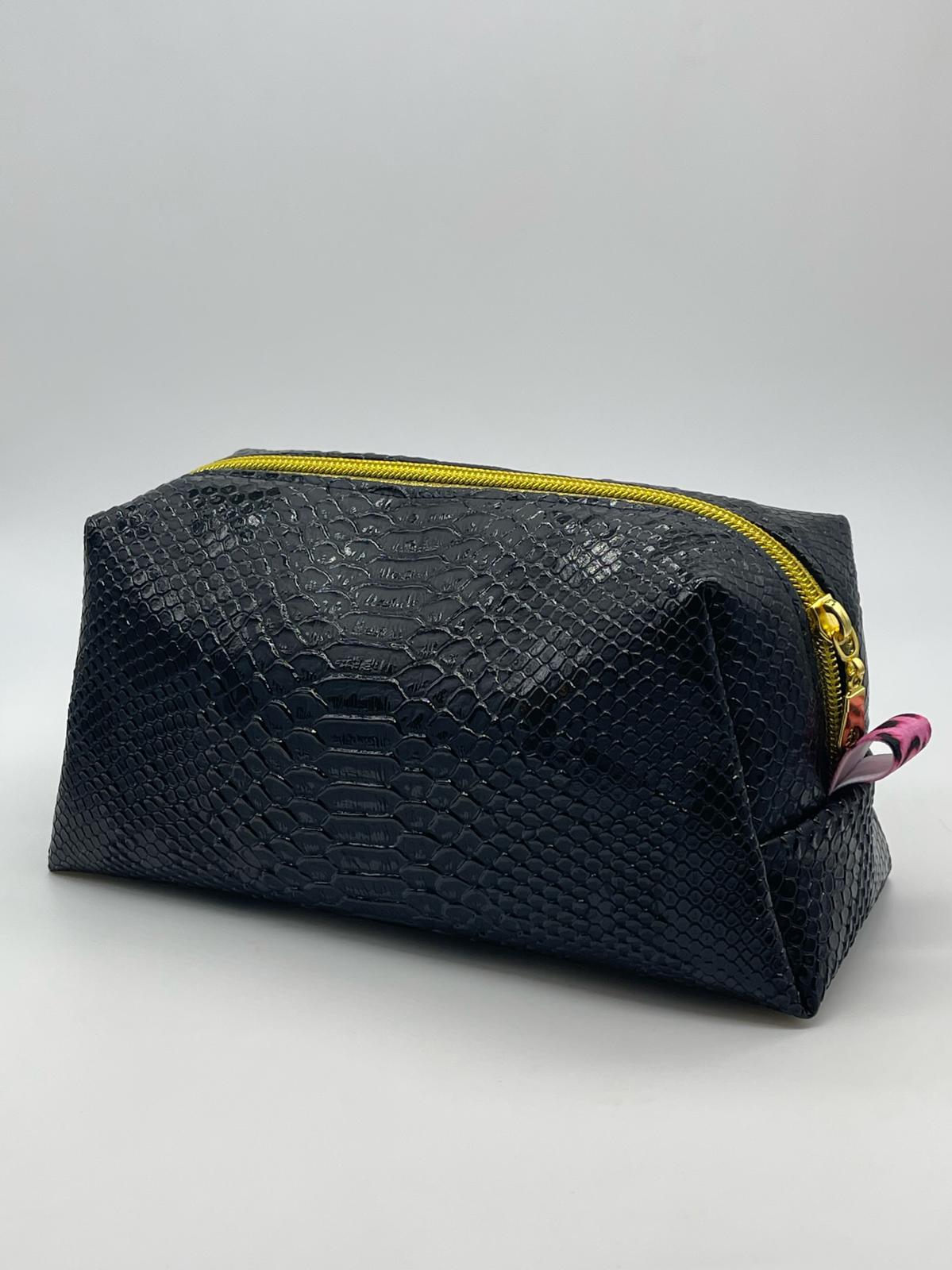 Kosmetiktasche Viktoria - verschiedene Größen verfügbar - Wunschdesign